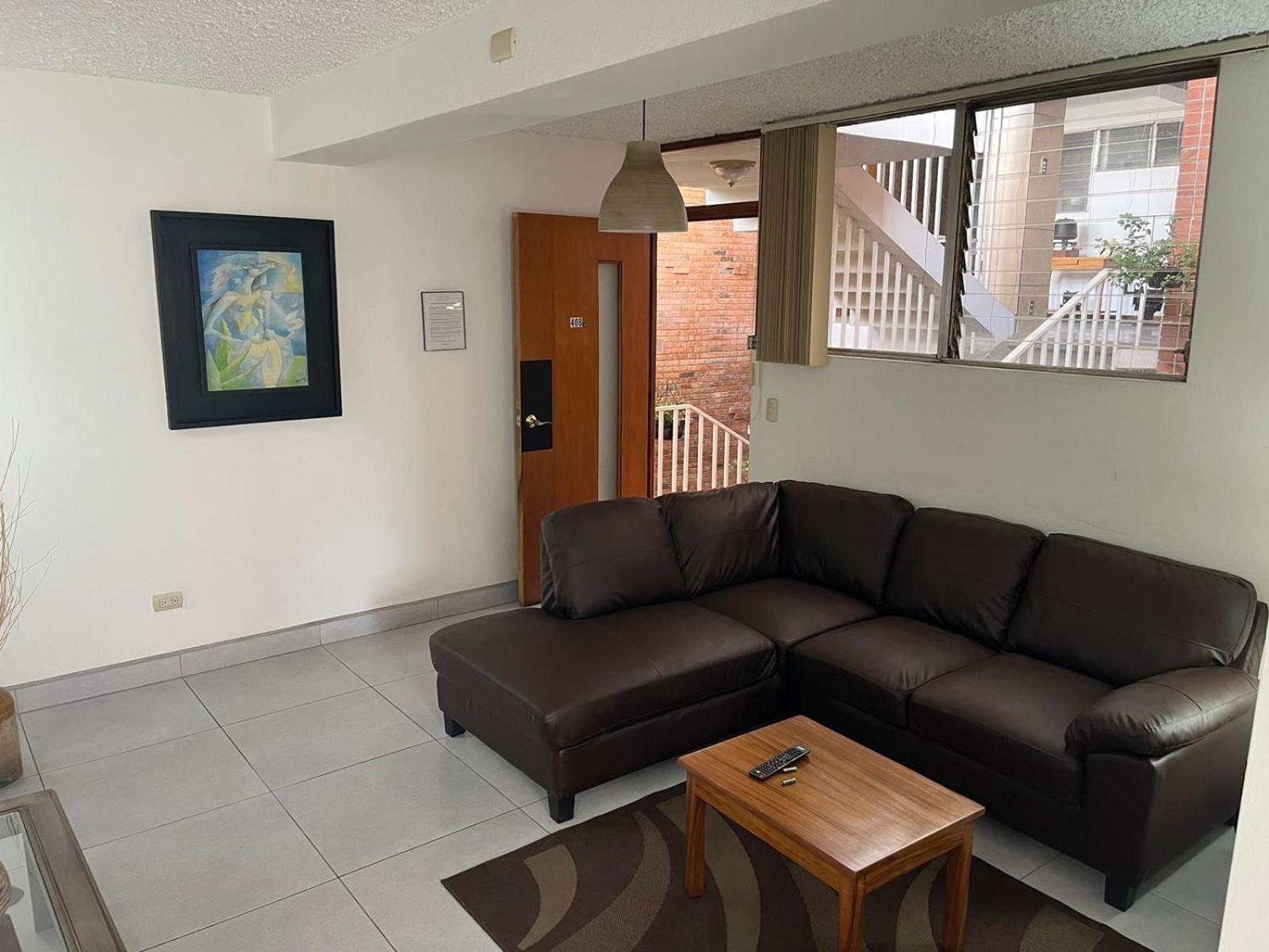 Apartamentos Reforma Guatemala City Екстериор снимка
