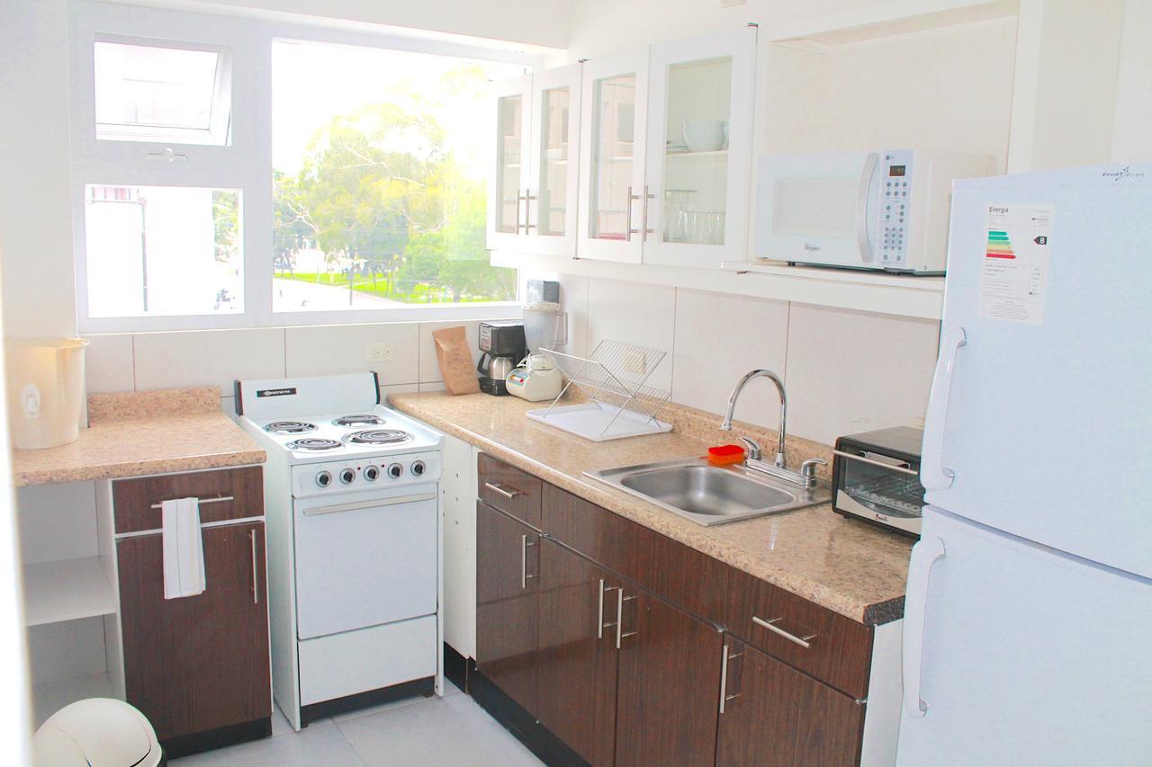 Apartamentos Reforma Guatemala City Екстериор снимка